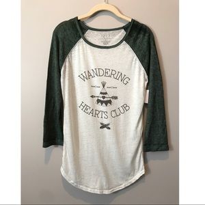 5 for $25 / Wandering Hearts Raglan Tee - small